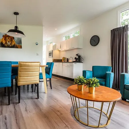 Topparken – Recreatiepark Het Esmeer Vakantiepark